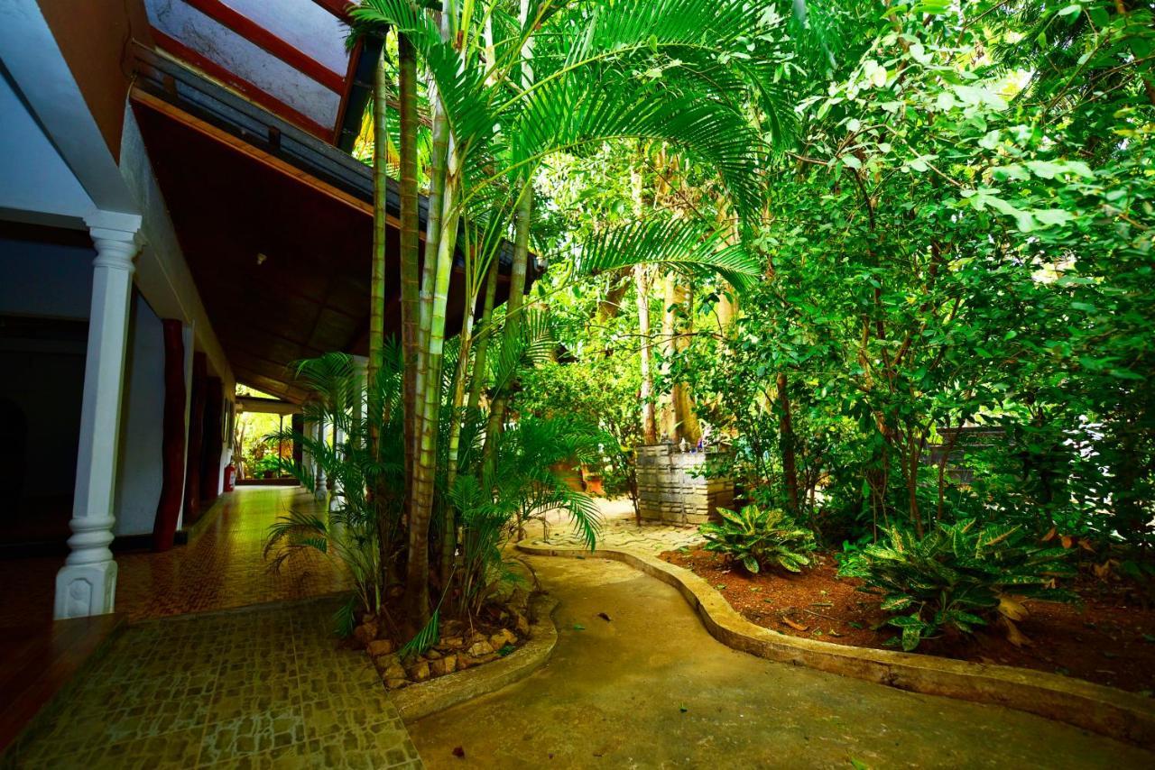 Ariya Rest & Ayurveda Spa Polonnaruwa Ngoại thất bức ảnh